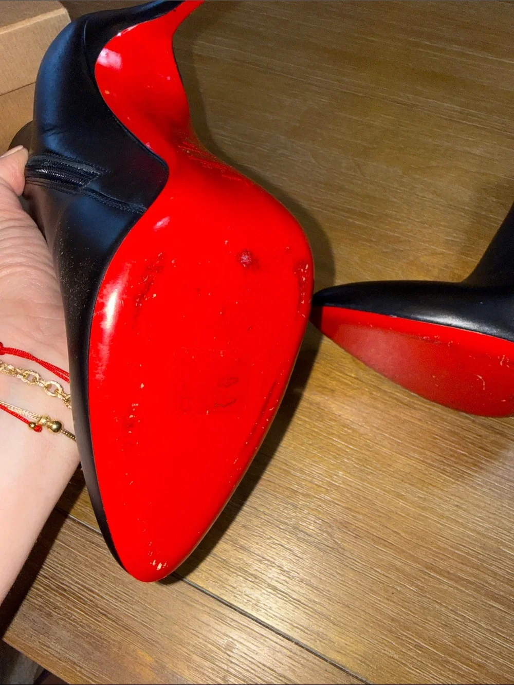 CHRISTIAN LOUBOUTIN
Eloise Booty 100 Calf - Picture 8 of 10